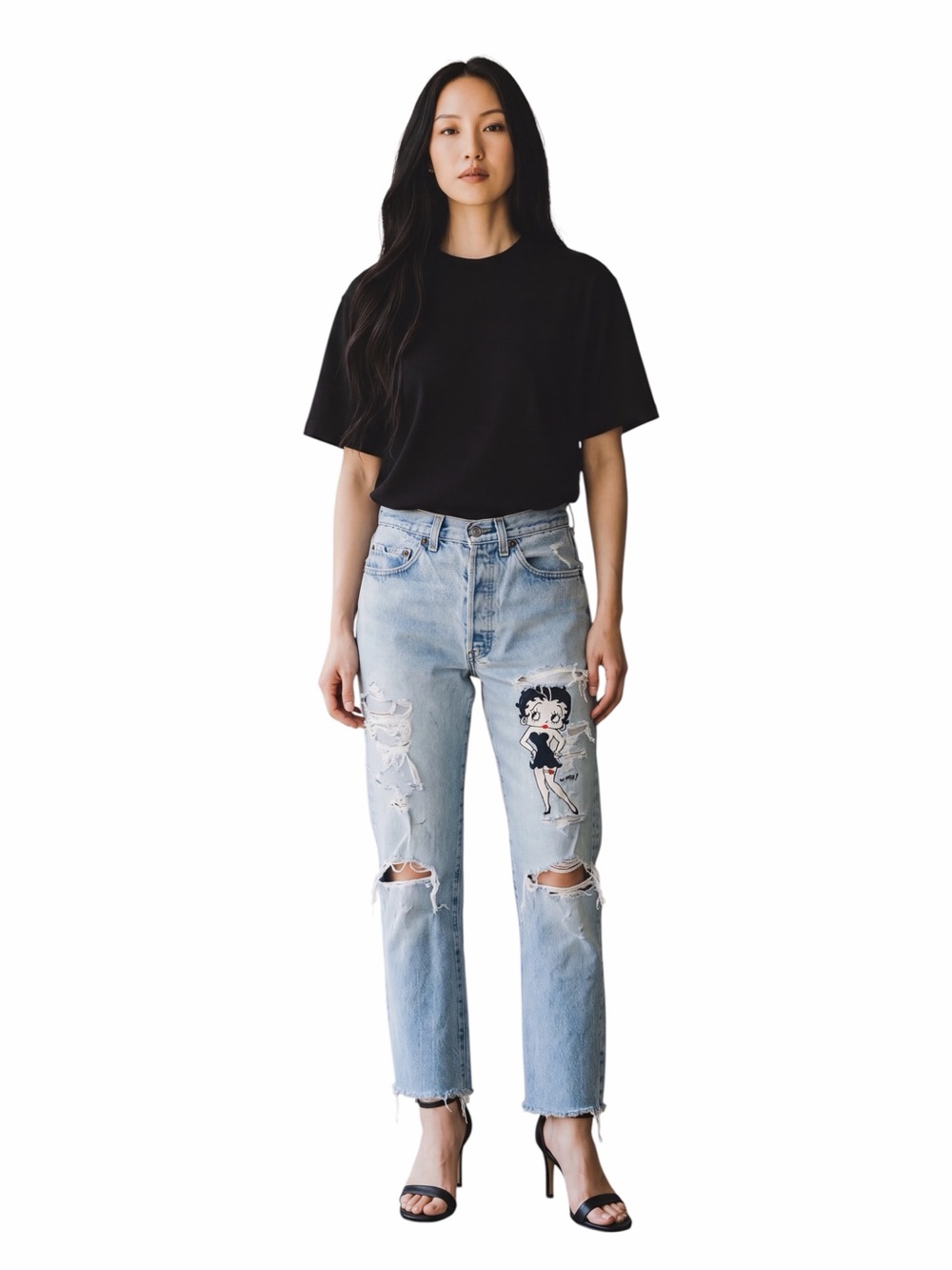 LEVI’S VINTAGE RARE 1990s TOO CUTE BETTY BOOP EMBROILED BUTTON FLY JEANS.